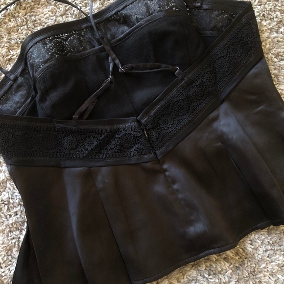 BEST Reformation Meryl Satin Top Cami - Black Satin Lace Detail Sleeveless - Picture 4 of 6
